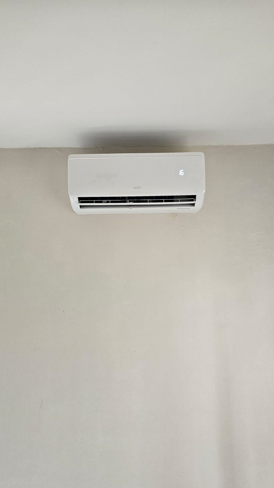 AUX split system air conditioner installation